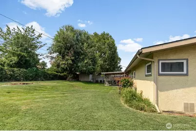 6919 W Victoria Avenue, Kennewick, WA 99336 - Photo 21