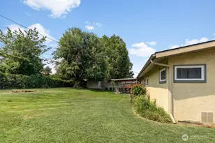 6919 W Victoria Ave, Kennewick, WA 99336 - Photo 21