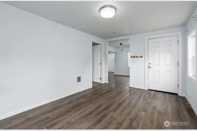 295 N 8th Street, Saint Helens, OR 97051 - Photo 7