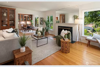 2313 47th Avenue SW, Seattle, WA 98116 - Photo 3
