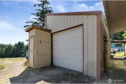 8811 83rd Avenue SE, Olympia, WA 98513 - Photo 37