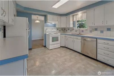 8811 83rd Avenue SE, Olympia, WA 98513 - Photo 13
