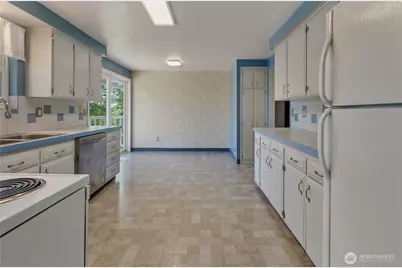 8811 83rd Avenue SE, Olympia, WA 98513 - Photo 11