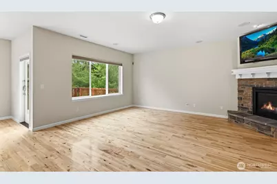 209 140th Street SW, Everett, WA 98208 - Photo 9