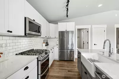 634 11th Avenue, Kirkland, WA 98033 - Photo 23