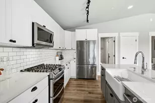 634 11th Ave, Kirkland, WA 98033 - Photo 23