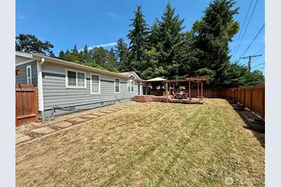 13217 9th Avenue Ct E, Tacoma, WA 98445 - Photo 1