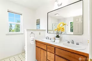 911 Brookmere St, Edmonds, WA 98020 - Photo 27
