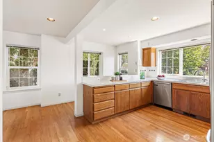 911 Brookmere St, Edmonds, WA 98020 - Photo 13