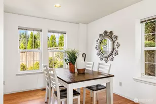 911 Brookmere St, Edmonds, WA 98020 - Photo 9