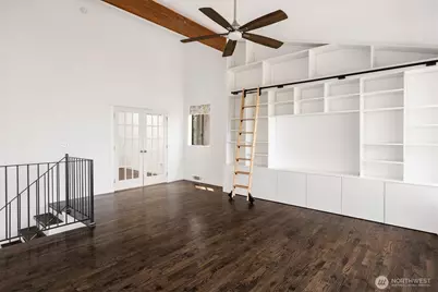 2364 Hobart Avenue SW, Seattle, WA 98116 - Photo 19