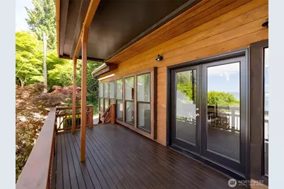 2364 Hobart Avenue SW, Seattle, WA 98116 - Photo 5