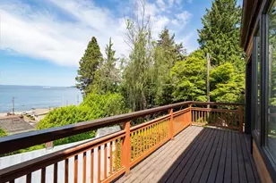 2364 Hobart Ave SW, Seattle, WA 98116 - Photo 21