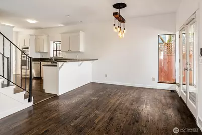 2364 Hobart Avenue SW, Seattle, WA 98116 - Photo 7