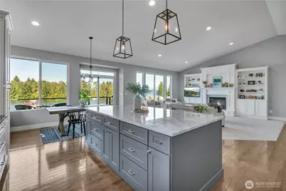 4705 Lakeridge Drive E, Lake Tapps, WA 98391 - Photo 9