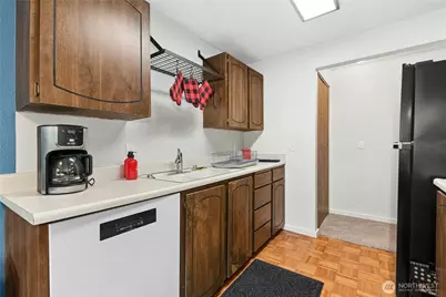 5506 220th St SW #A102, Mountlake Terrace, WA 98043 - Photo 9