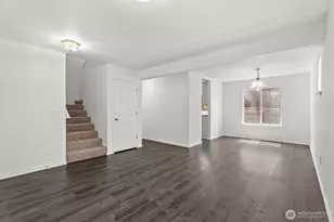 2707 S 268th Pl, Kent, WA 98032 - Photo 7