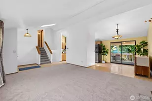 18604 73rd St E, Bonney Lake, WA 98391 - Photo 7