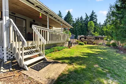 18604 73rd Street E, Bonney Lake, WA 98391 - Photo 29