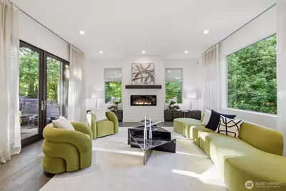 1533 38th Avenue E, Seattle, WA 98112 - Photo 7