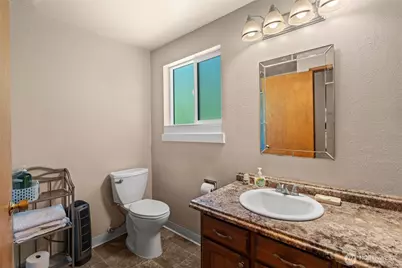 5117 5119 84th Street E, Tacoma, WA 98446 - Photo 17