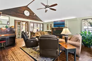 27021 Lower Burnett Rd E, Buckley, WA 98321 - Photo 3