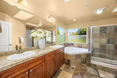 18638 92nd Avenue NE, Bothell, WA 98011 - Photo 25