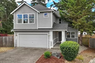 17220 24th Ave Ct E, Tacoma, WA 98445 - Photo 1