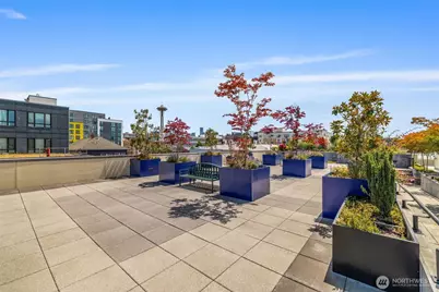 17 W Mercer Street #206, Seattle, WA 98119 - Photo 23