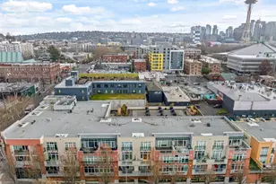 17 W Mercer St, Seattle, WA 98119 - Photo 35