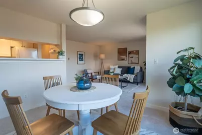 10744 Greenwood Avenue N #302, Seattle, WA 98133 - Photo 7