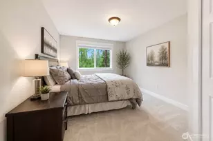 24121 NE 1st Pl, Sammamish, WA 98074 - Photo 17