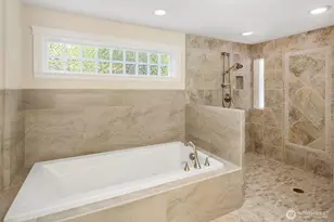 10710 NE 190th St, Bothell, WA 98011 - Photo 27