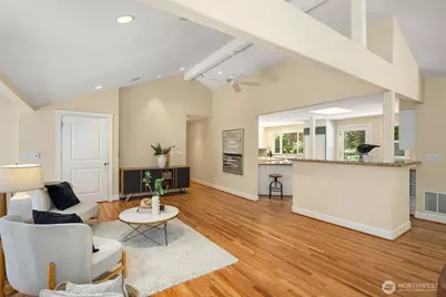 10710 NE 190th Street, Bothell, WA 98011 - Photo 7