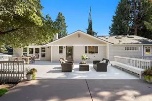 10710 NE 190th St, Bothell, WA 98011 - Photo 21