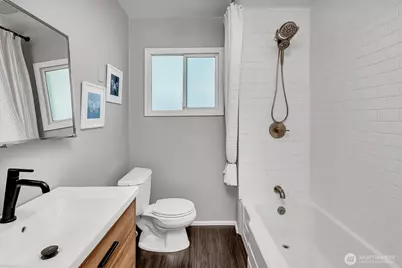 327 NE 55th Street, Seattle, WA 98105 - Photo 19