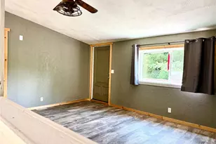 28 N Jacobson Rd, Cathlamet, WA 98612 - Photo 5