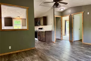 28 N Jacobson Rd, Cathlamet, WA 98612 - Photo 9