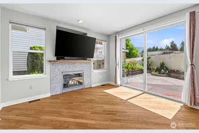 205 Newport Way NW #C1, Issaquah, WA 98027 - Photo 7