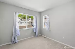 205 Newport Way NW, Issaquah, WA 98027 - Photo 29