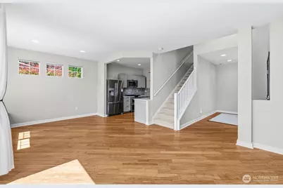205 Newport Way NW #C1, Issaquah, WA 98027 - Photo 9