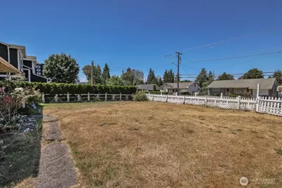 3039 S 200th Street, SeaTac, WA 98198 - Photo 3