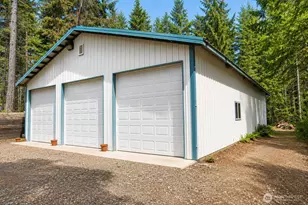 511 NE Lakeshore Dr N, Tahuya, WA 98588 - Photo 3