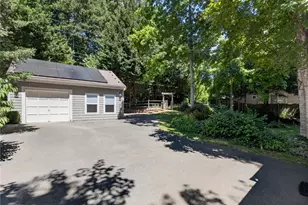 420 222nd Ave NE, Sammamish, WA 98074 - Photo 5