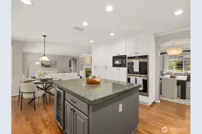 23420 SE 28th Court, Sammamish, WA 98075 - Photo 11