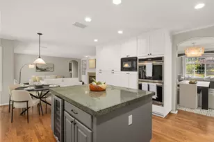 23420 SE 28th Ct, Sammamish, WA 98075 - Photo 11