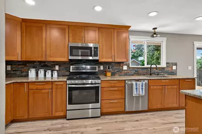 413 Thrasher Avenue NE, North Bend, WA 98045 - Photo 15