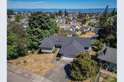 1311 E 5th Street, Port Angeles, WA 98362 - Photo 3
