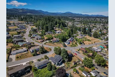 1311 E 5th Street, Port Angeles, WA 98362 - Photo 37