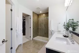 2033 2nd Ave, Seattle, WA 98121 - Photo 15